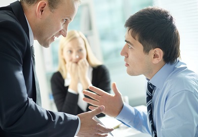 5 Percakapan Yang Dapat Memotivasi Bawahan