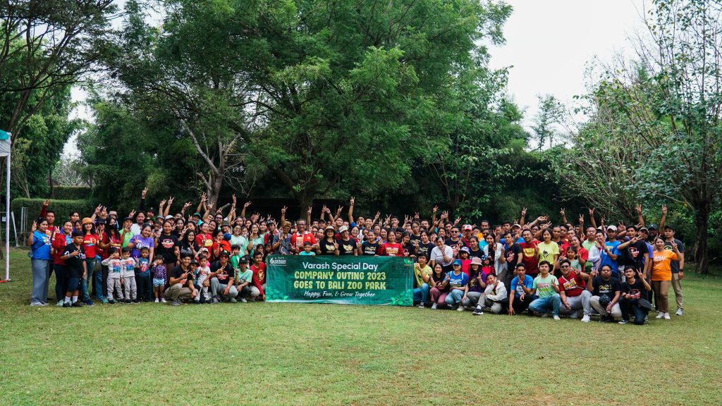 Varash Gelar Hari Keakraban di Bali Zoo Park Gianyar Bali
