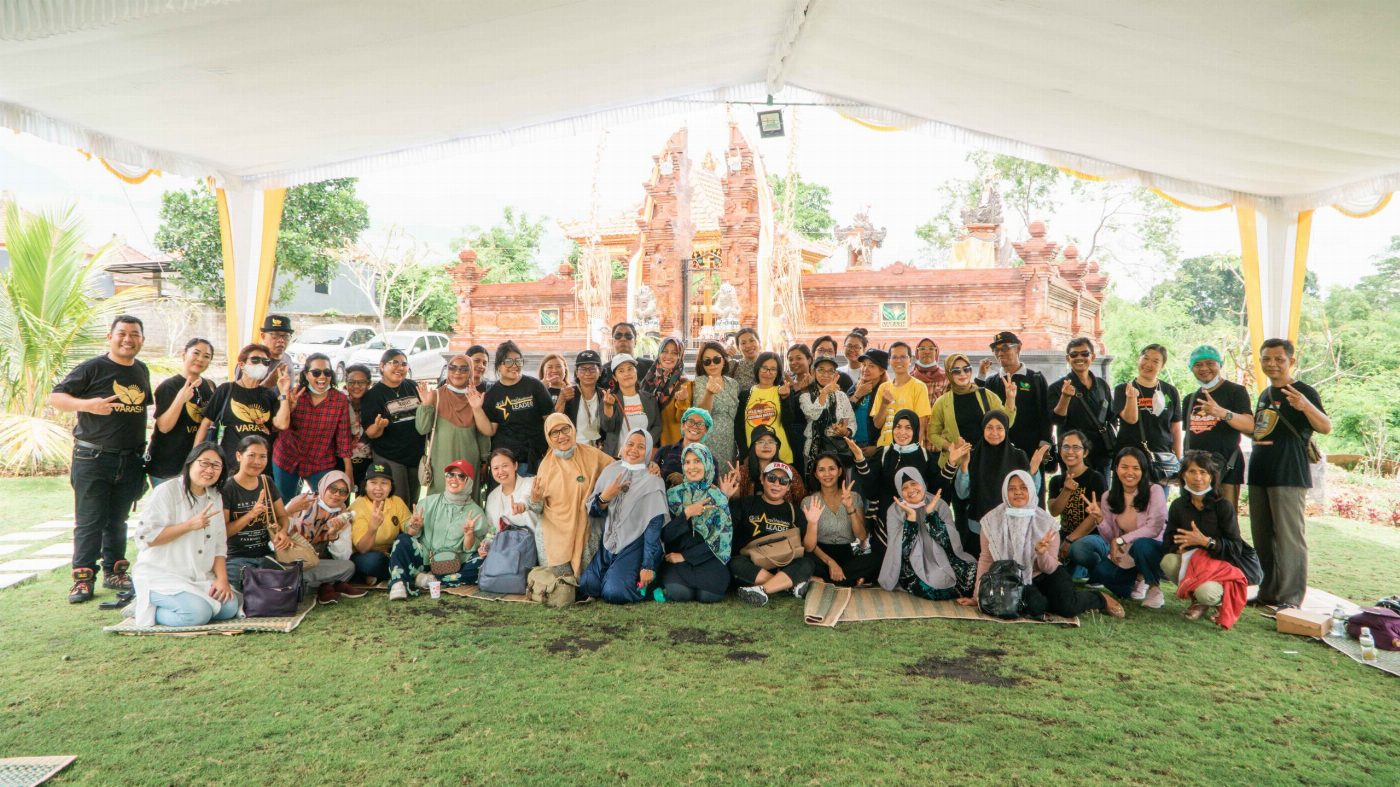 Kebersamaan Keluarga Besar Varash Group
