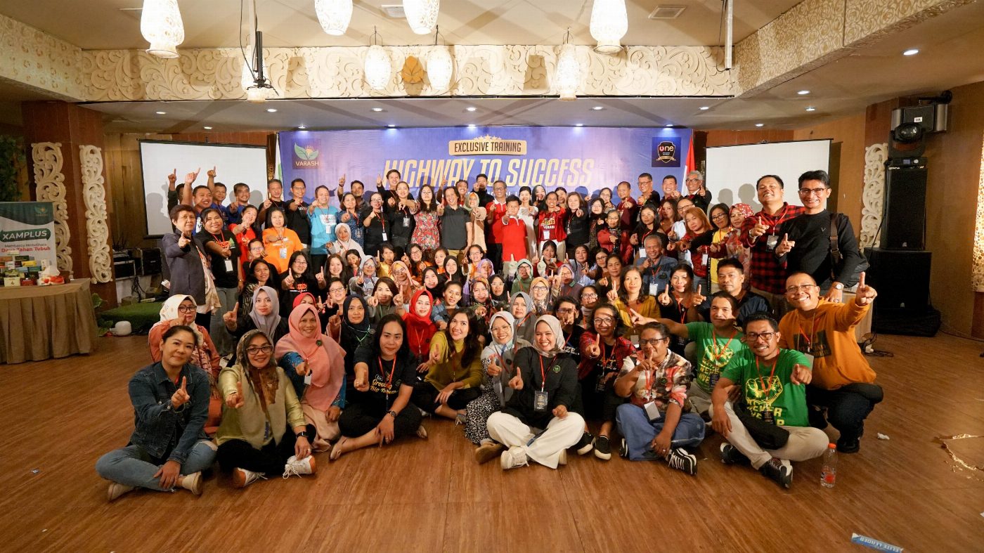 Kebersamaan Keluarga Besar Varash Group