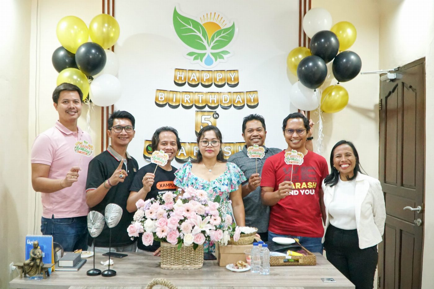 Kebersamaan Keluarga Besar Varash Group
